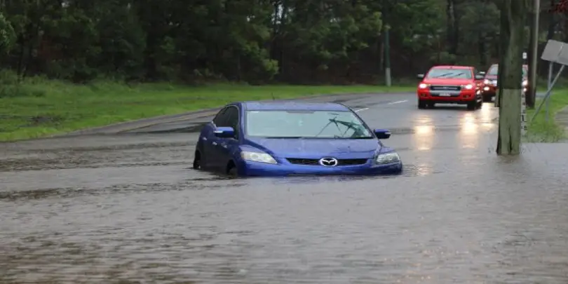 Imagen del blog Cómo saber que un coche ha sufrido daños por agua