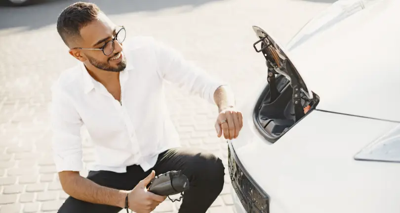 Imagen del blog Cómo revisar un coche híbrido de segunda mano: batería, riesgos y costes reales